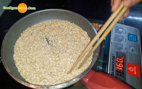 Ăn gạo rang có tốt không