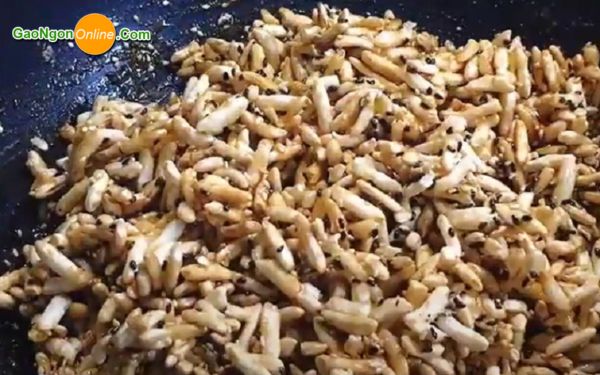 Ngào bỏng với đường